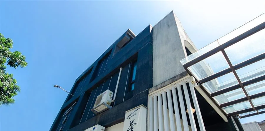 Touch星空民宿｜建築側面